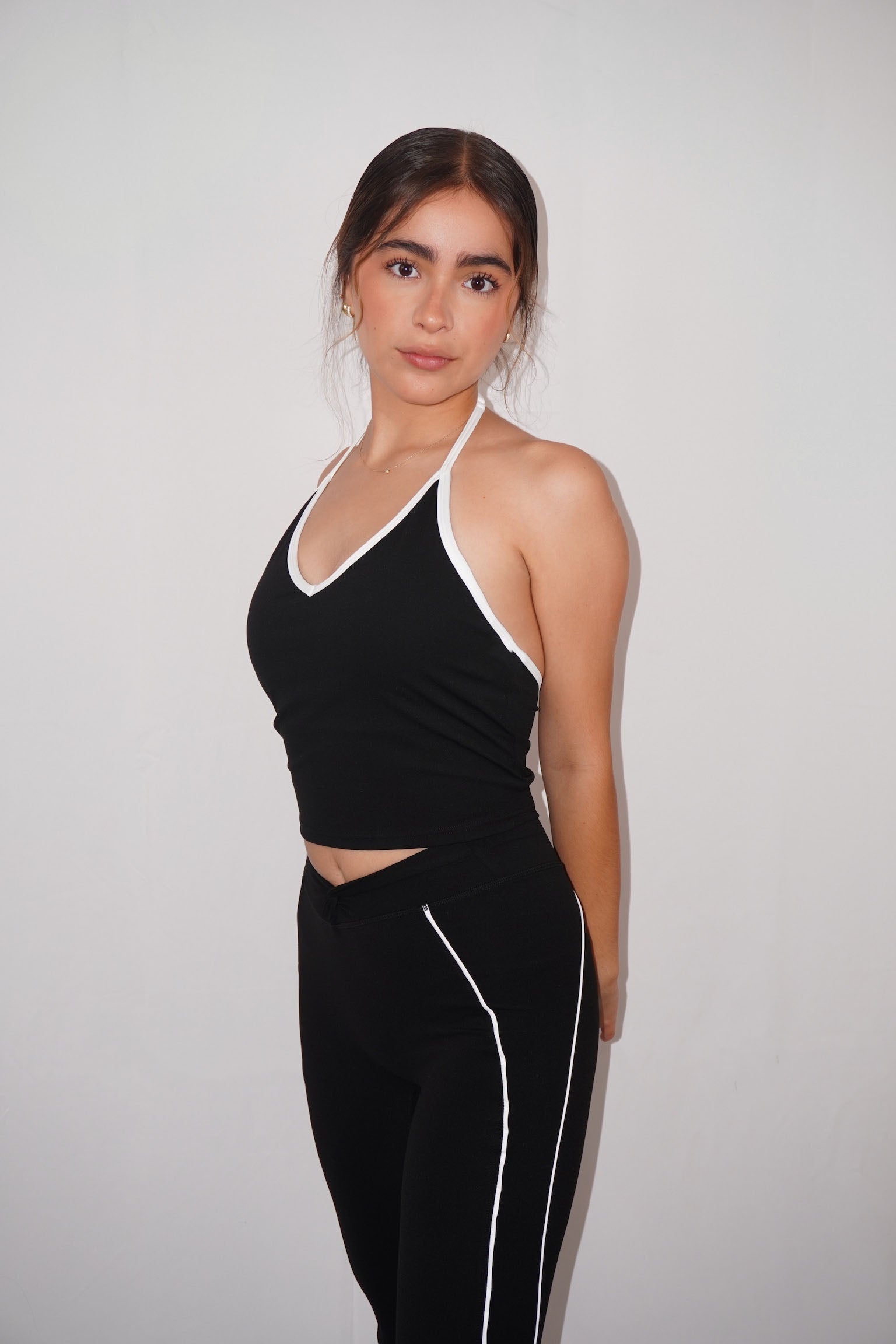 Blusa halter y legging